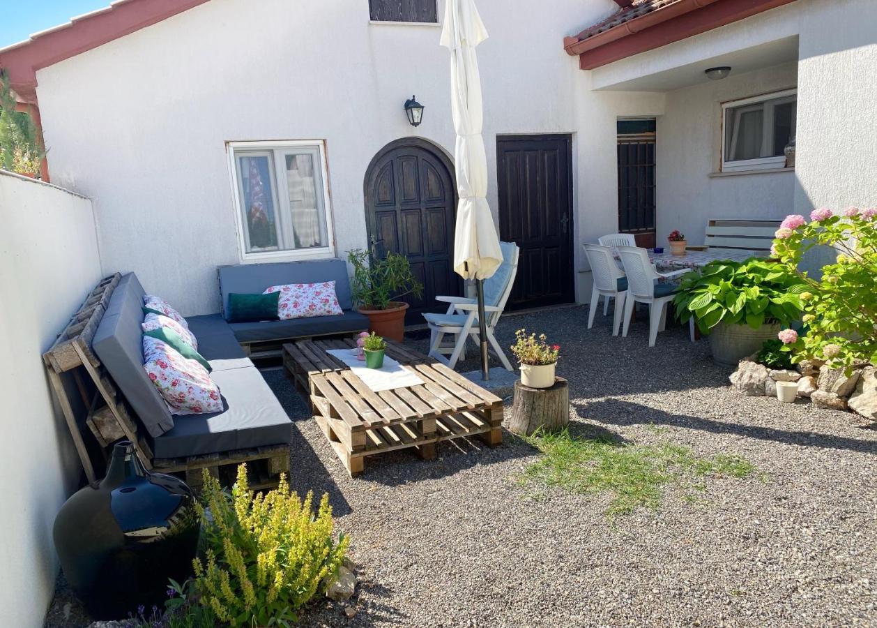 Rijeka Holiday Home Krasica  Εξωτερικό φωτογραφία